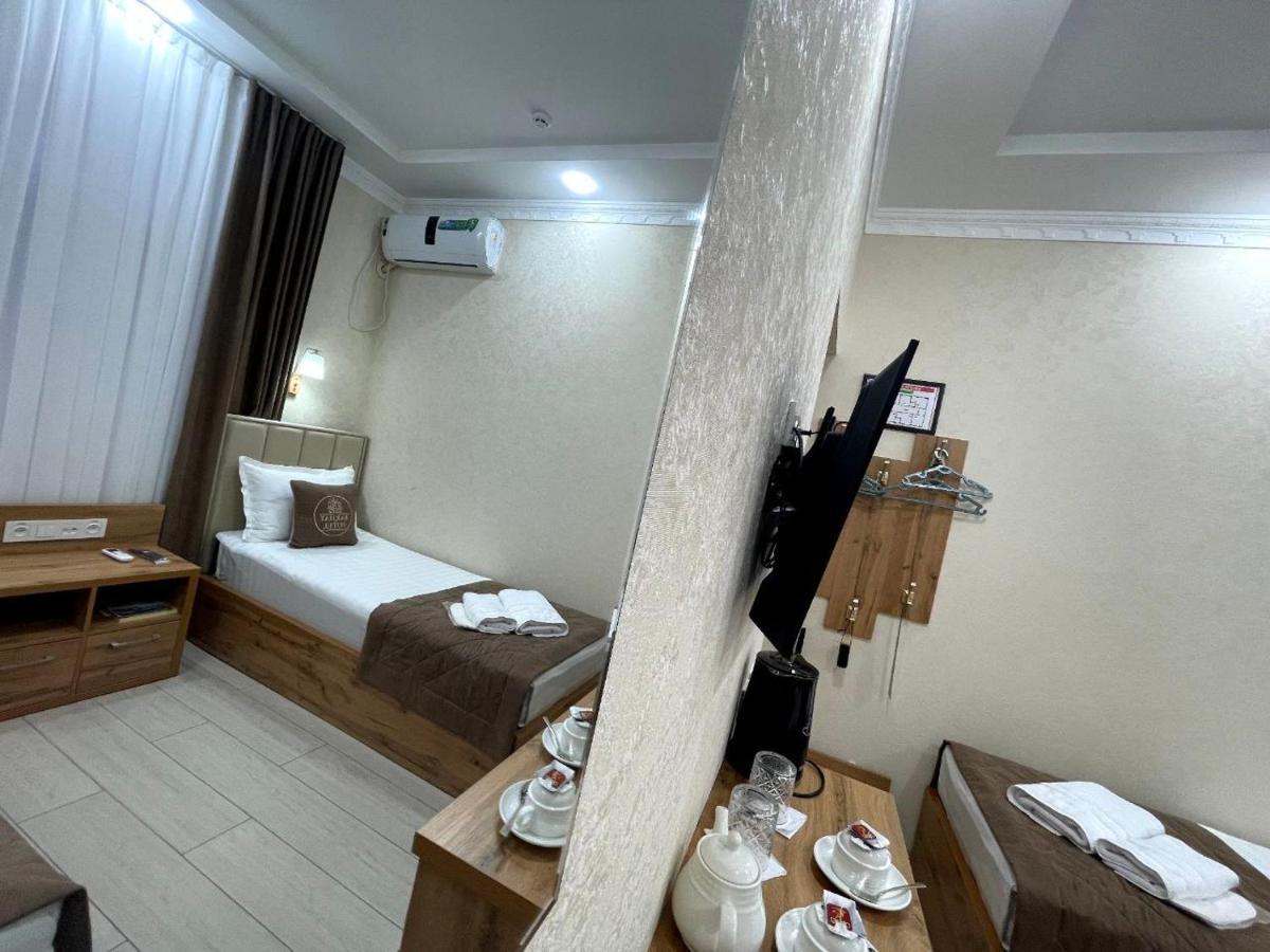 Barhat Hotel Taškent Exteriér fotografie