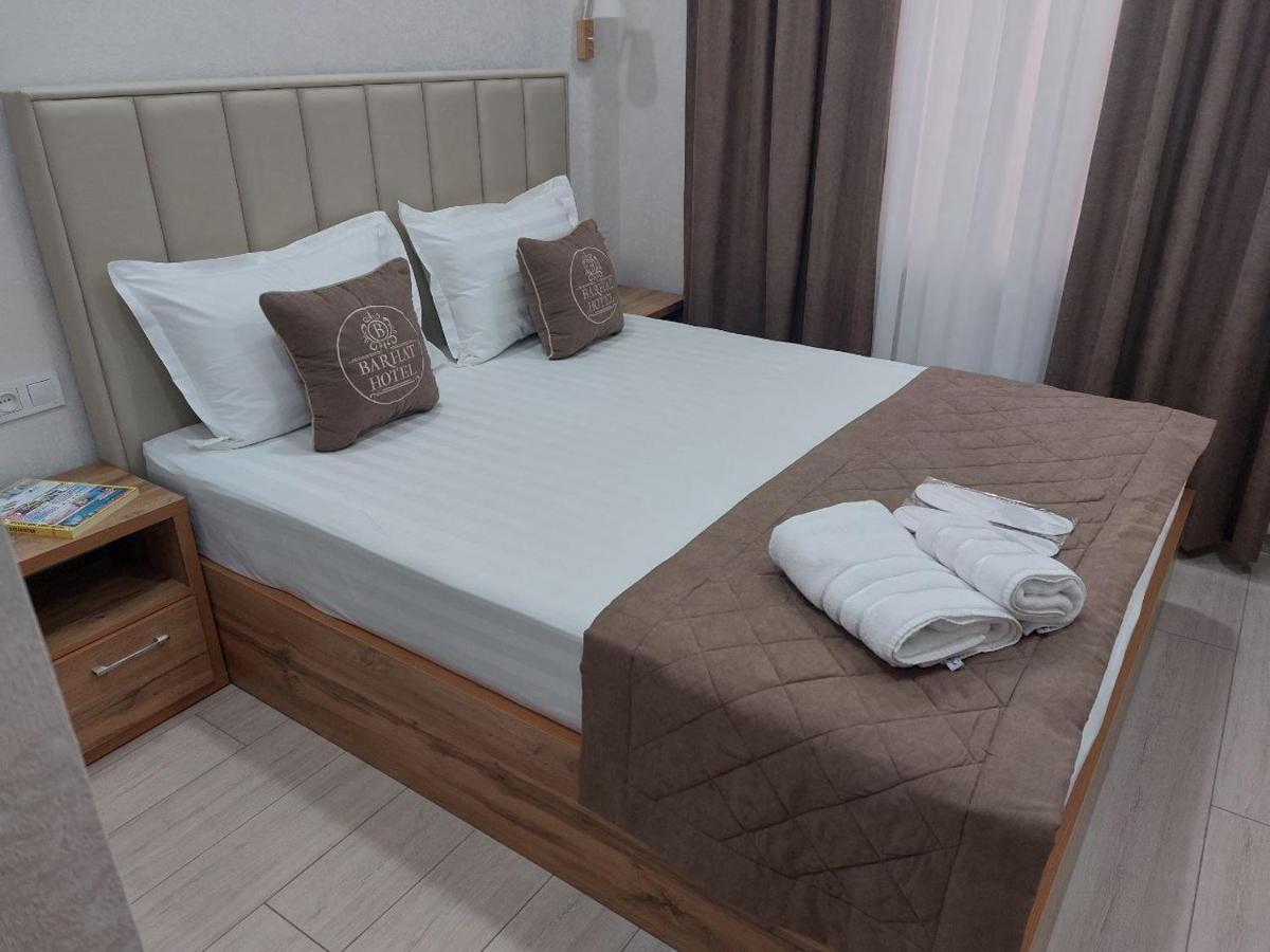 Barhat Hotel Taškent Exteriér fotografie