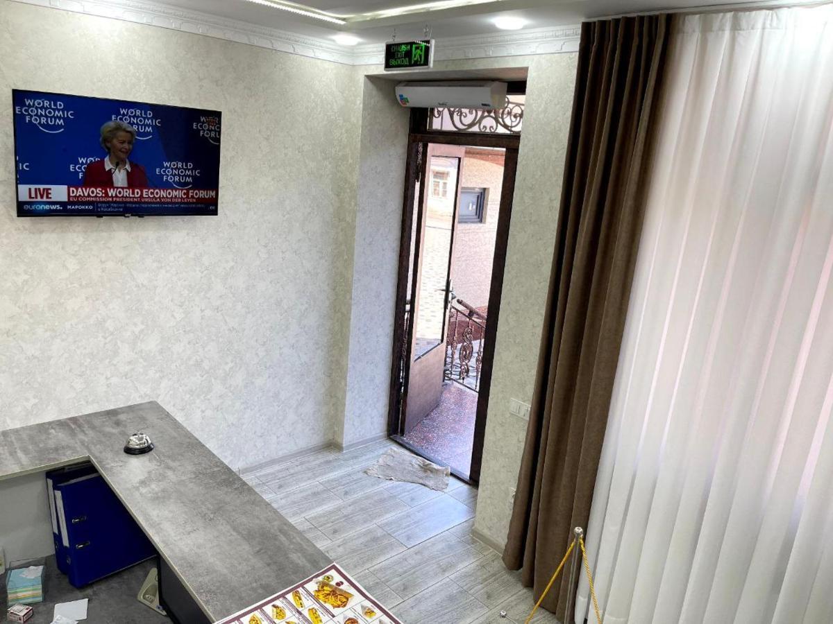 Barhat Hotel Taškent Exteriér fotografie